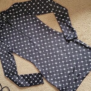 H&M Divided Fitted Brand Patterned Dress